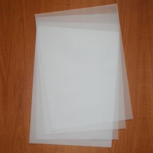 Transparentní papír A4 85g/m2 na pergamenové techniky a embosování 1ks